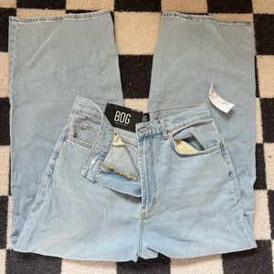 Light wash bdg jeans